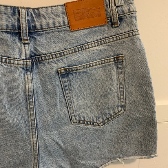 Princess Polly Light Blue Jean Shorts - Picture 2 of 12